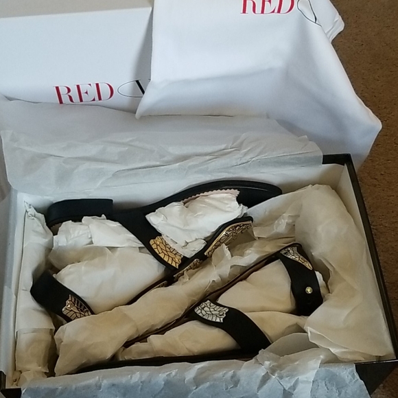 Red V Snake sandals sz 37 - Picture 3 of 5